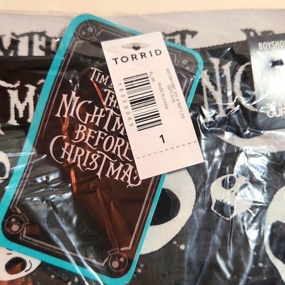 ❤️NWT VINTAGE TORRID PANTY NIGHTMARE BEFORE CHRISTMAS SKELLINGTON HALLOWEEN - Picture 4 of 14